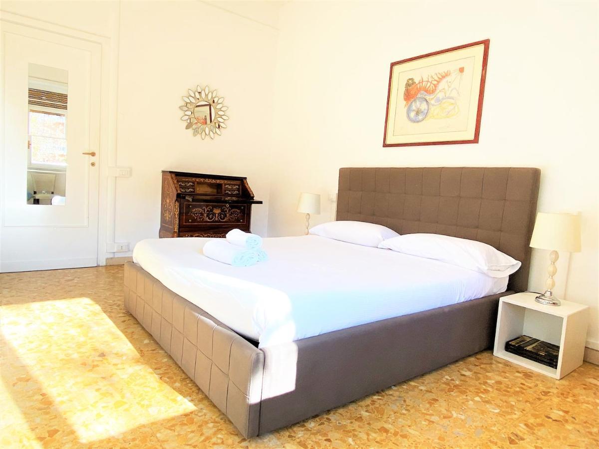 Trastevere Boulevard Rome Luaran gambar
